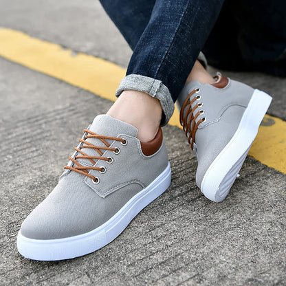 Magnus - men's sneakers with white sole